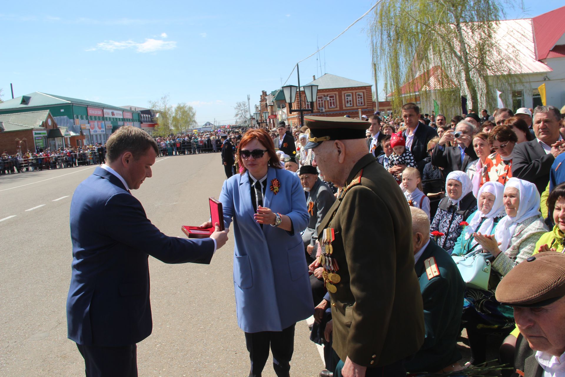 В Буинске 5 ветеранам Великой Отечественной войны вручили государственные награды (+фото)
