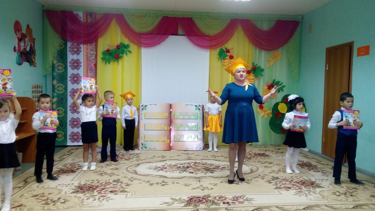 Сегодня в Буинске определили лучшего русскоязычного воспитателя, работающего с малышами на татарском языке (+фото)