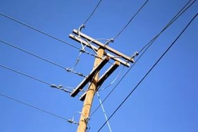 В деревне Черки-Дюртиле срезали электропровода