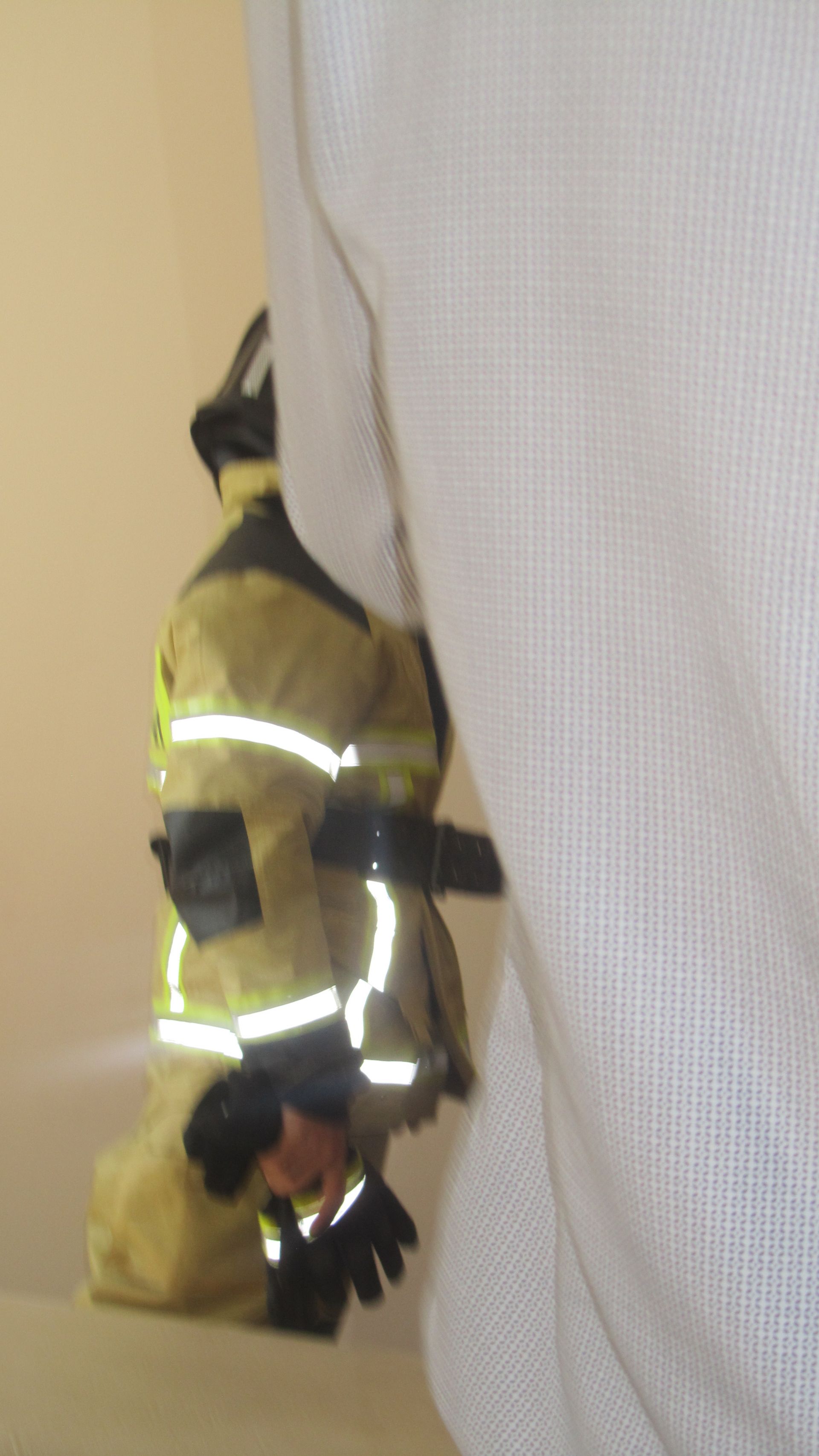 У буинских пожарных есть примета:  до смены чистить сапоги  – к пожару (фоторепортаж)
