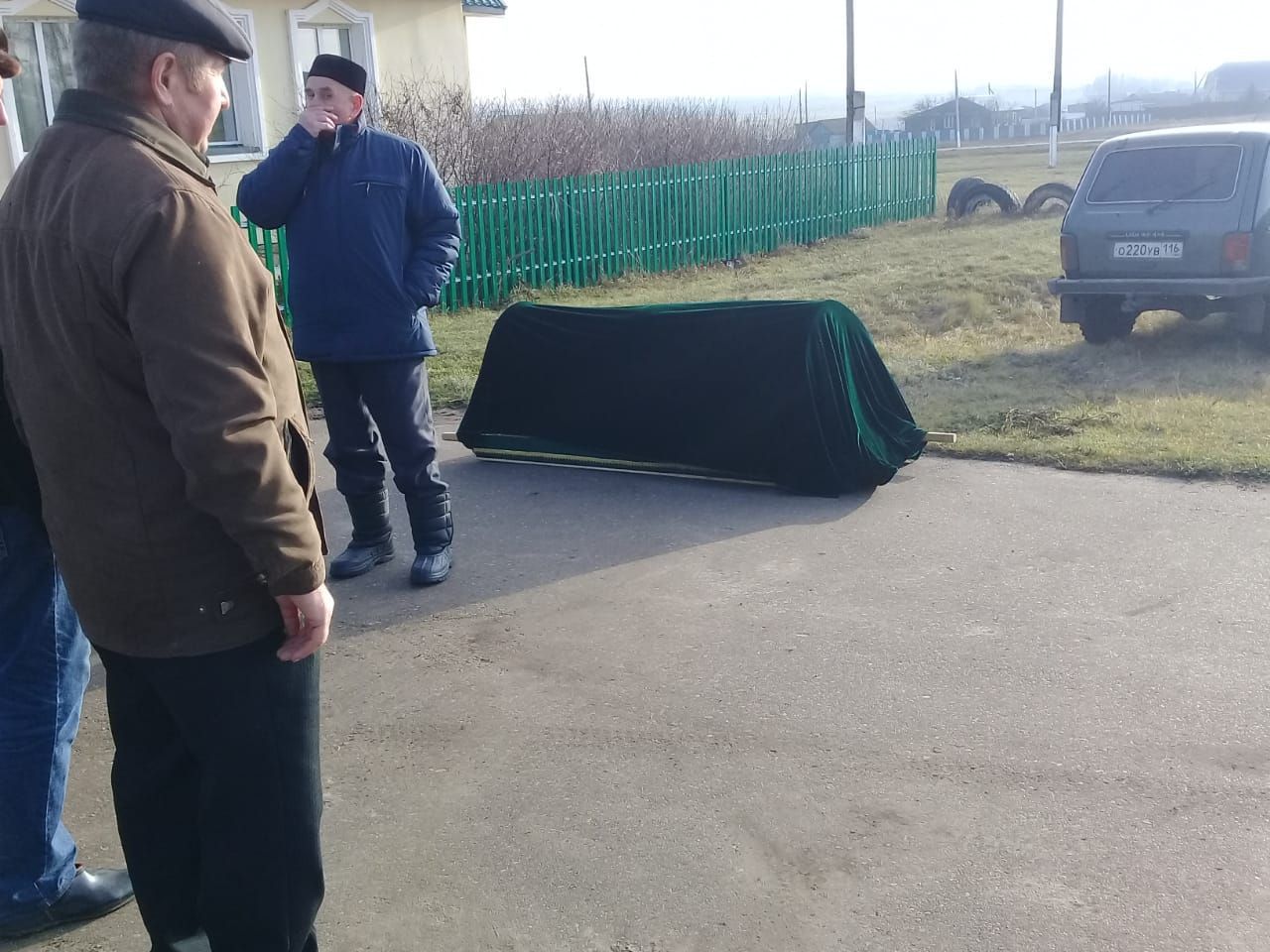 Алькеевский район: наша землячка Айгуль Фазыйлова, скончавшаяся от рака в 31 год, похоронена на кладбище села Старое Камкино (+фото)