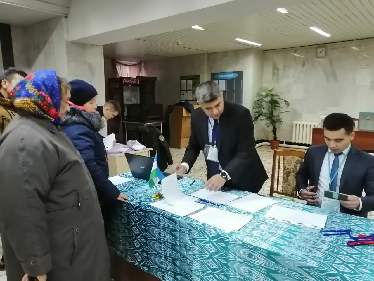 В Буинске на досрочном голосовании граждане Узбекистана показали активную явку