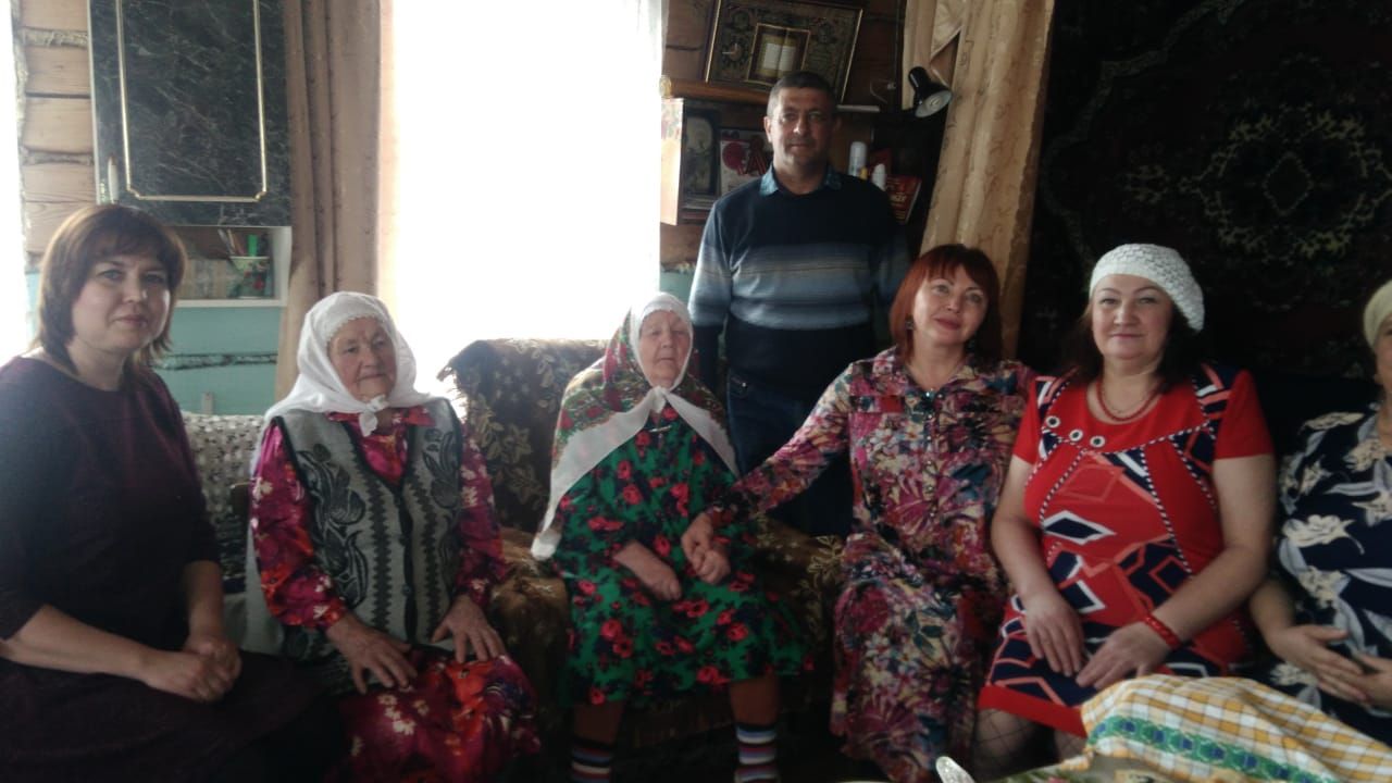 Сегодня в буинском районе Сание  Фаизовой исполнилось 95 лет (+фото)
