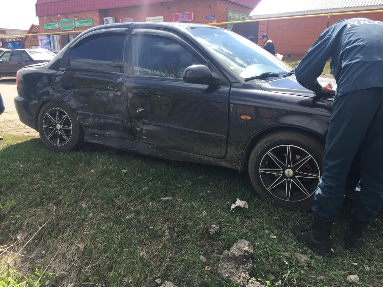 В Буинске ДТП на пересечении Вахитова и Жореса: автоледи и пассажирка доставлены в ЦРБ (+ фото)
