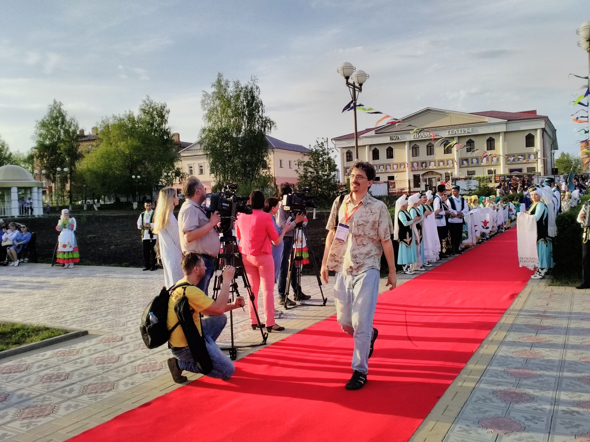 Буинск на десять дней превратится в театральную столицу ( фоторепортаж)