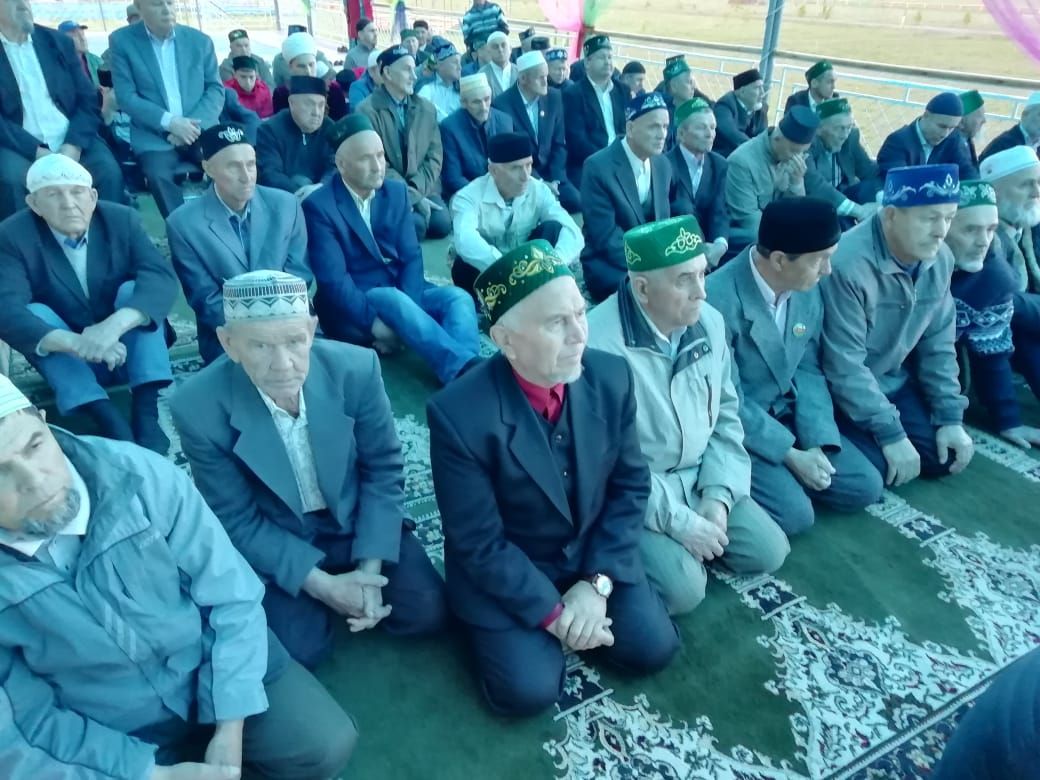 В Буинске состоялся ифтар с участием руководства района (фоторепортаж)