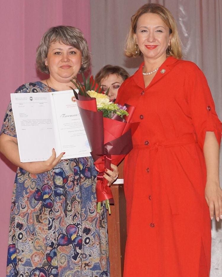 Ирада Аюпова наградила работников культуры Буинского района (+фото)