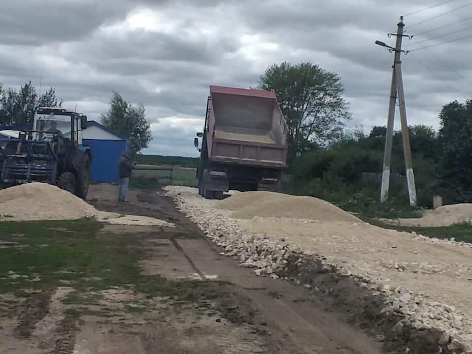 В селах Буинского района на средства самообложения прокладывают дороги (+ фото)