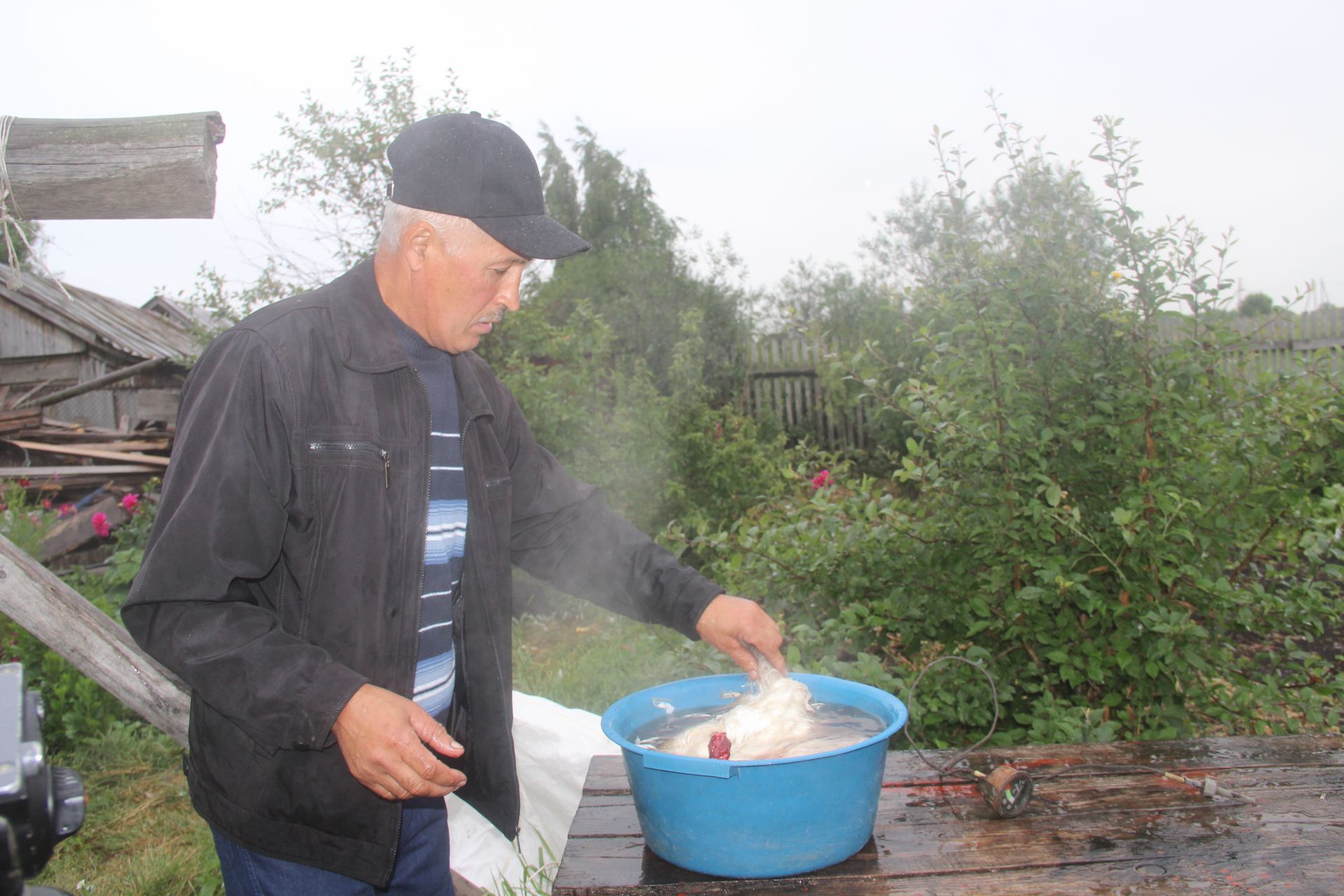 Приспособление для ощипывания кур:  его может изготовить каждый, считает Камиль Ибрагимов из Буинского района (+фото)