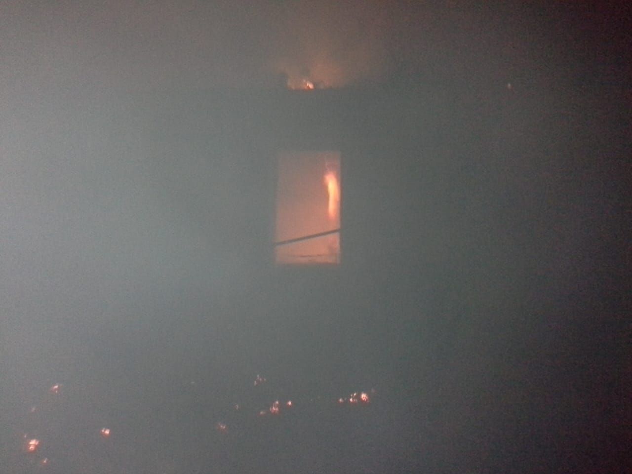 Сегодня ночью в деревне Черки-Кильдуразы горел дом (+ фото)