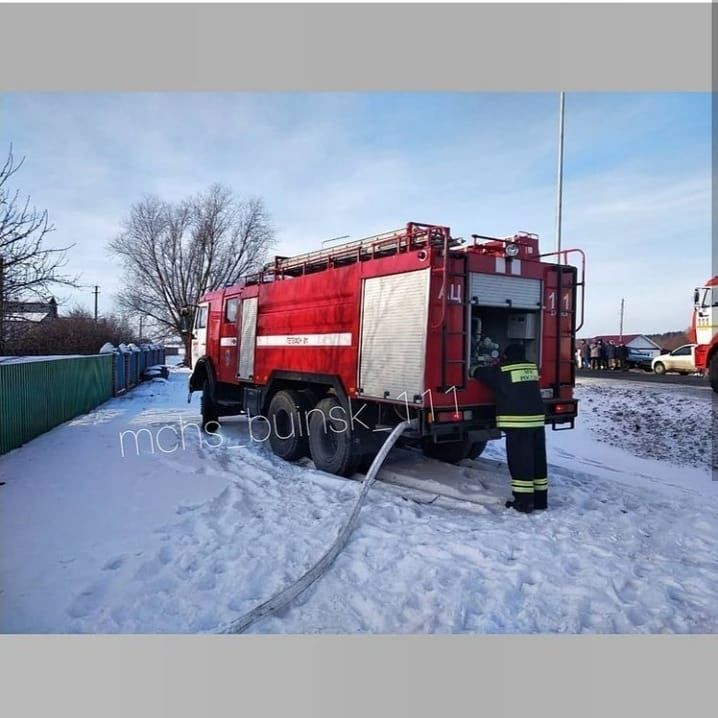 В деревне Мокрая Савалеевка Буинского района произошёл пожар (+фото)