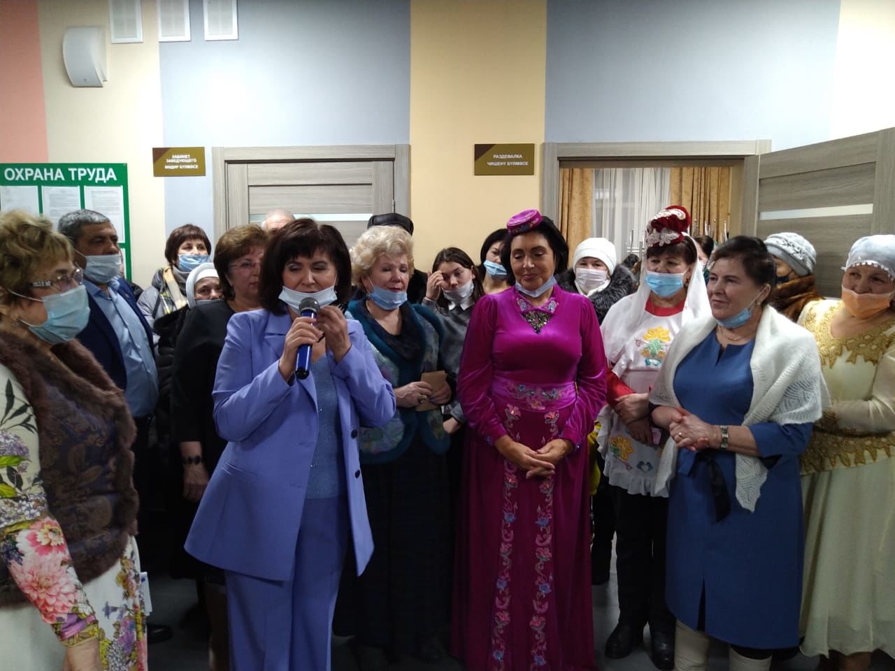 Известный кулинар Резеда Хусаинова организовала праздник в родной деревне Буинского района