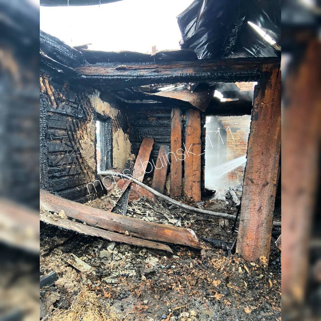 Сегодня в Буинске сгорел дом