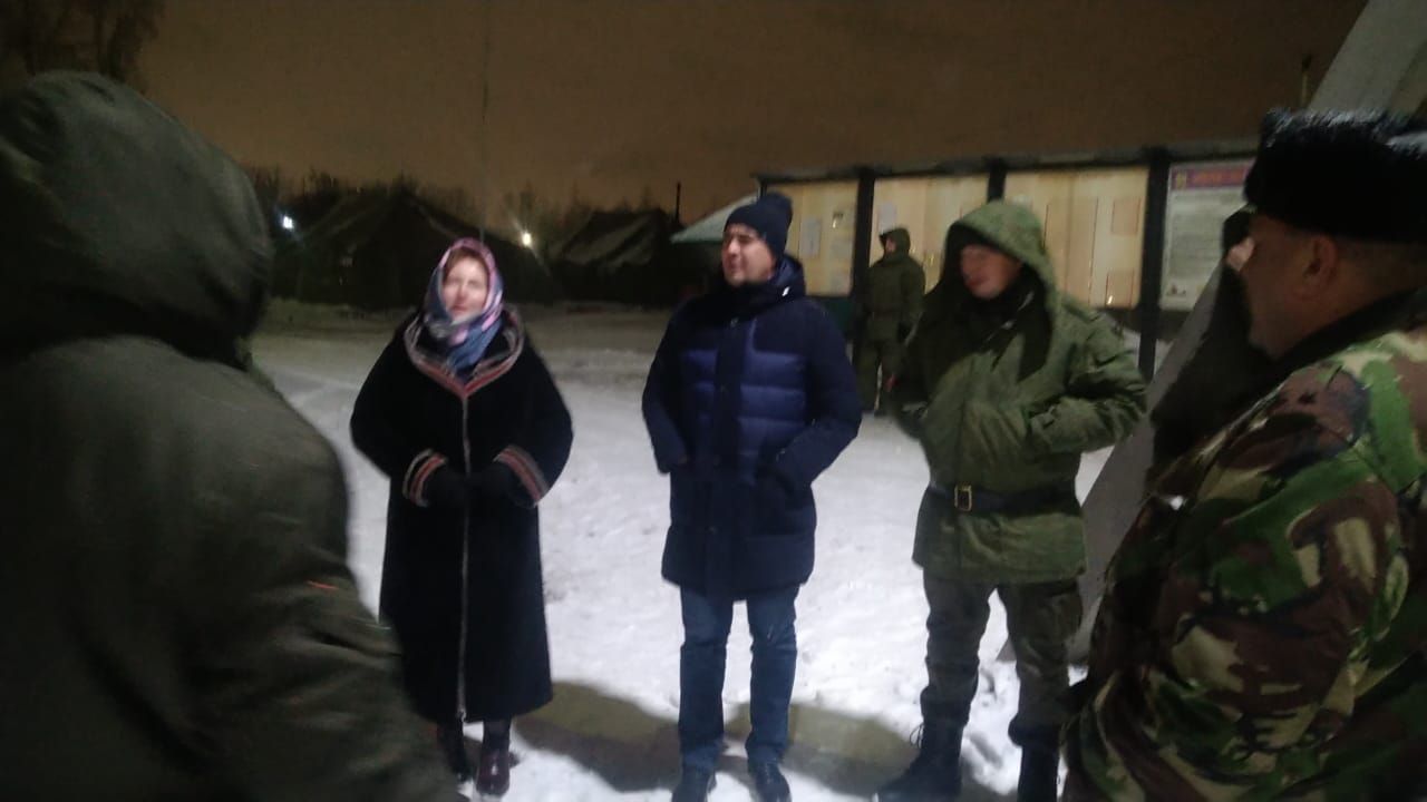 Сегодня вечером в Казани состоялась встреча делегации из Буинска с мобилизованными земляками (фото, видео)