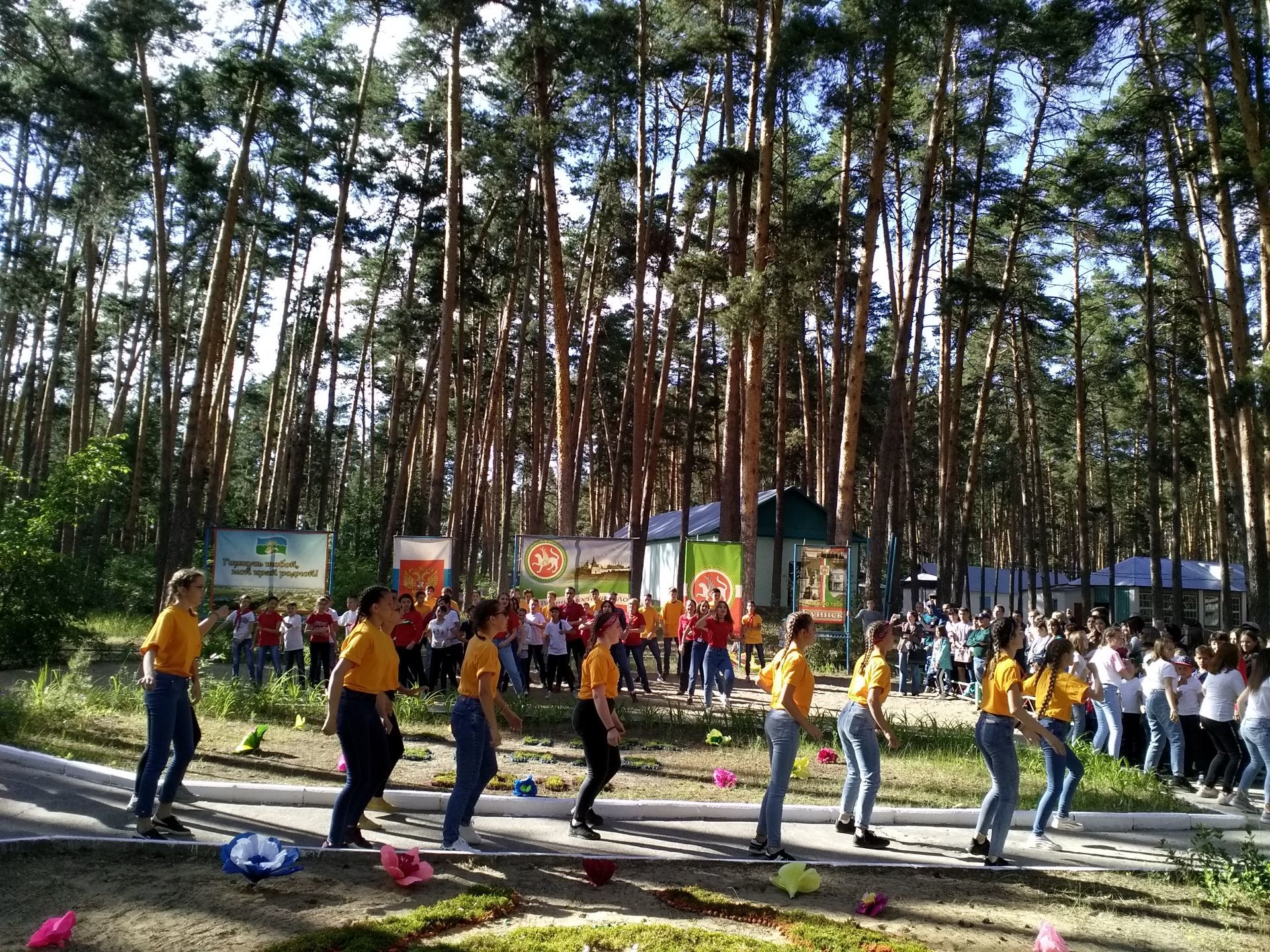 С 31 марта татарстанцы смогут покупать путевки в детские лагеря по программе кешбека