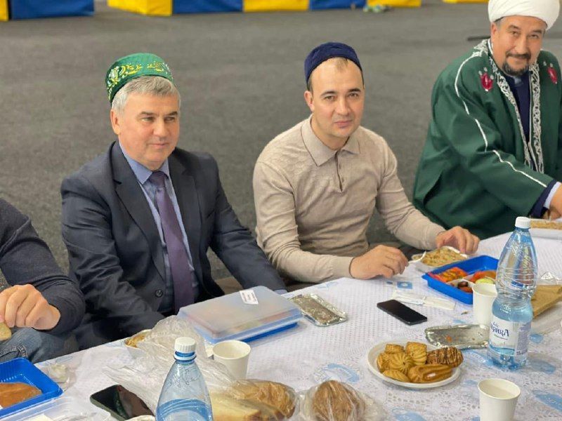 Ранис Камартдинов принял участие в ифтаре в Ульяновской области (+фото)