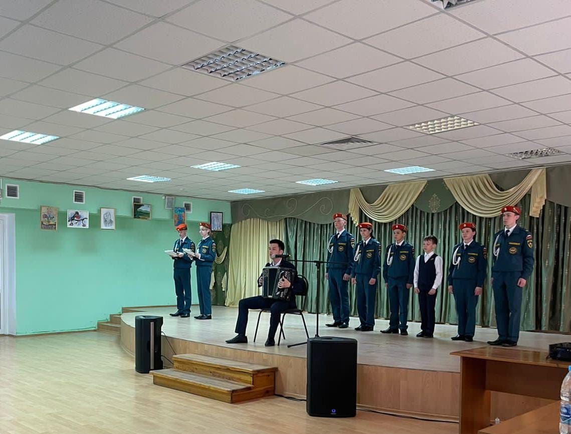 В школе Буинска состоялась тематическая программа "Чернобыль-наша боль"