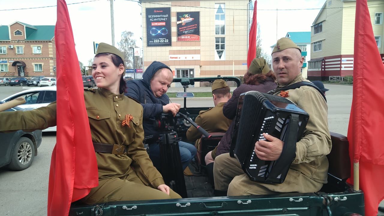 Приближается День Победы: в Буинске и ветераны пели под гармонь (фоторепортаж, видео)&nbsp;