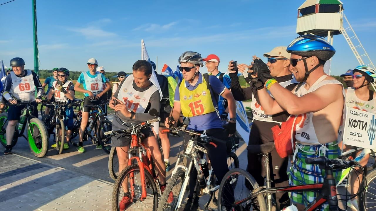 Буинцы встретили участников велопробега «100 км – Потому чТо мы Вместе»