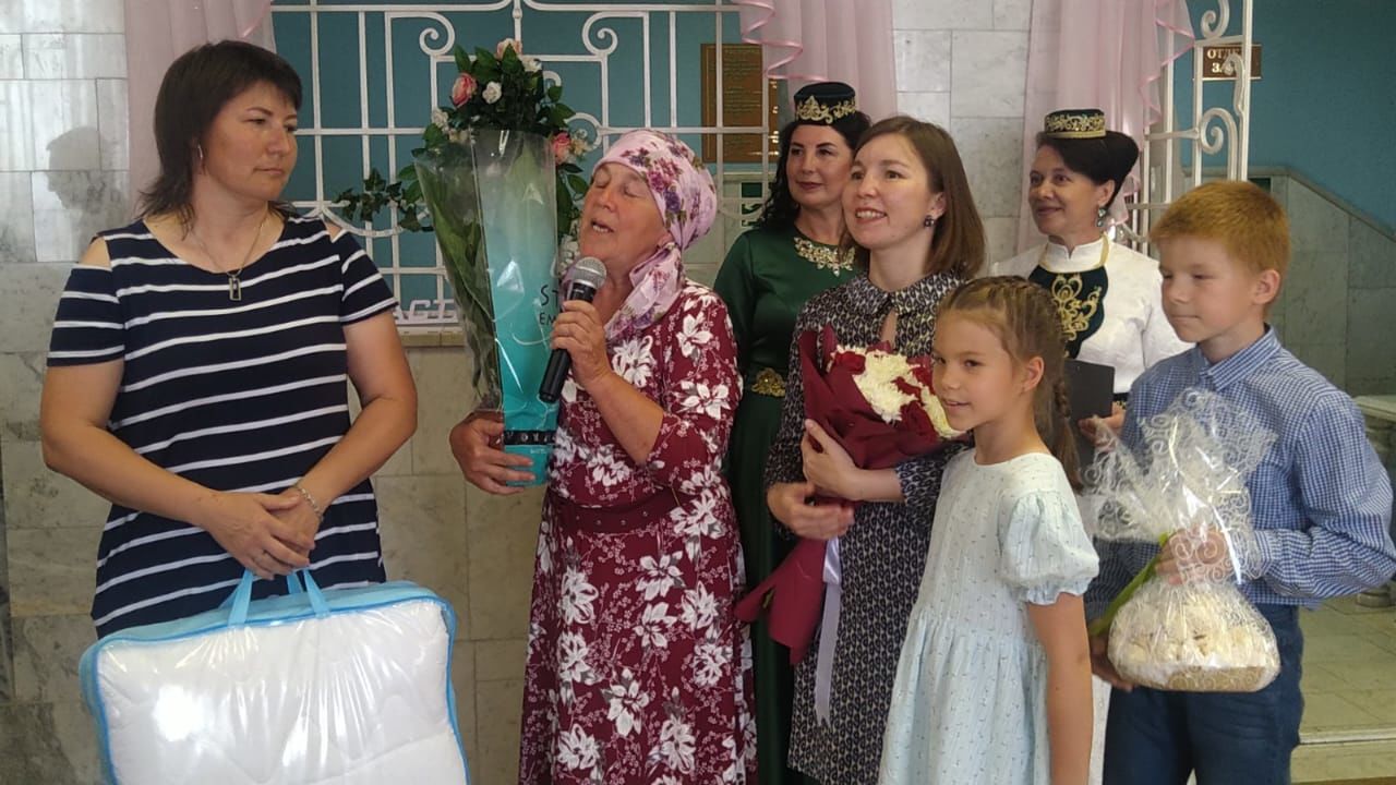 В Буинске отметили День семьи, любви и верности (фоторепортаж)