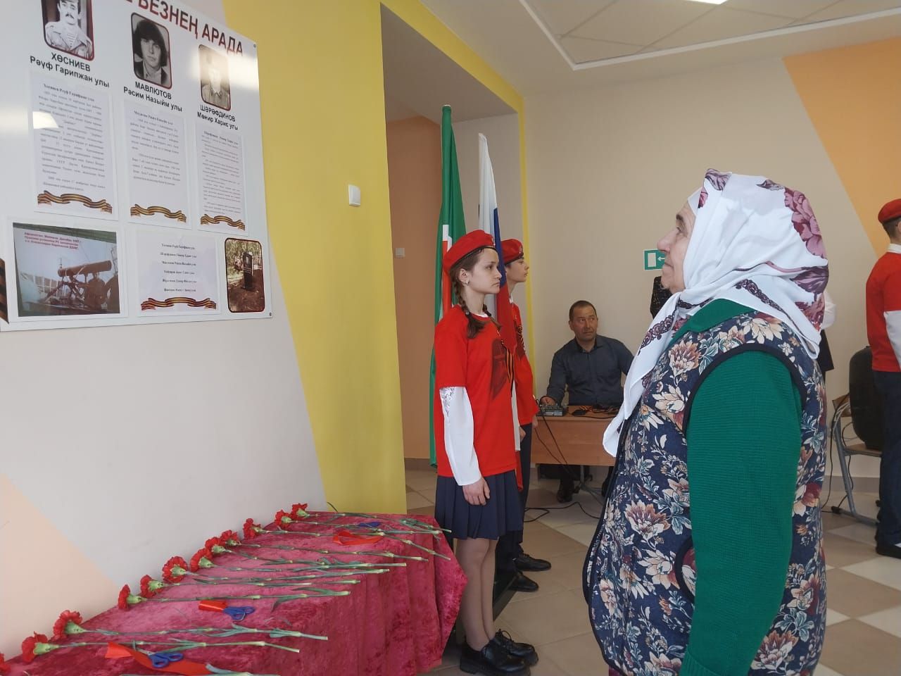 Өч әфганчы истәлегенә стенд ачтылар