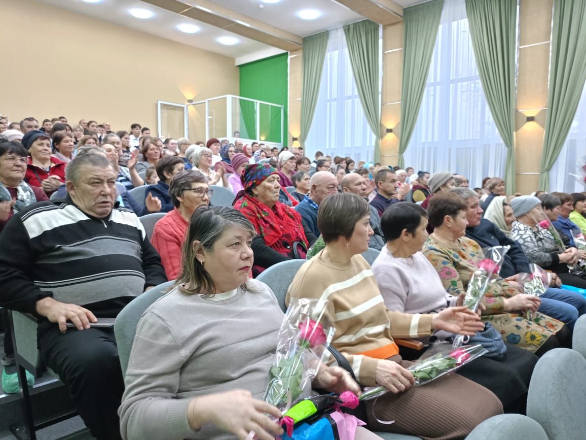 В селе Альшихово после капитального ремонта открыли дом культуры (фото)