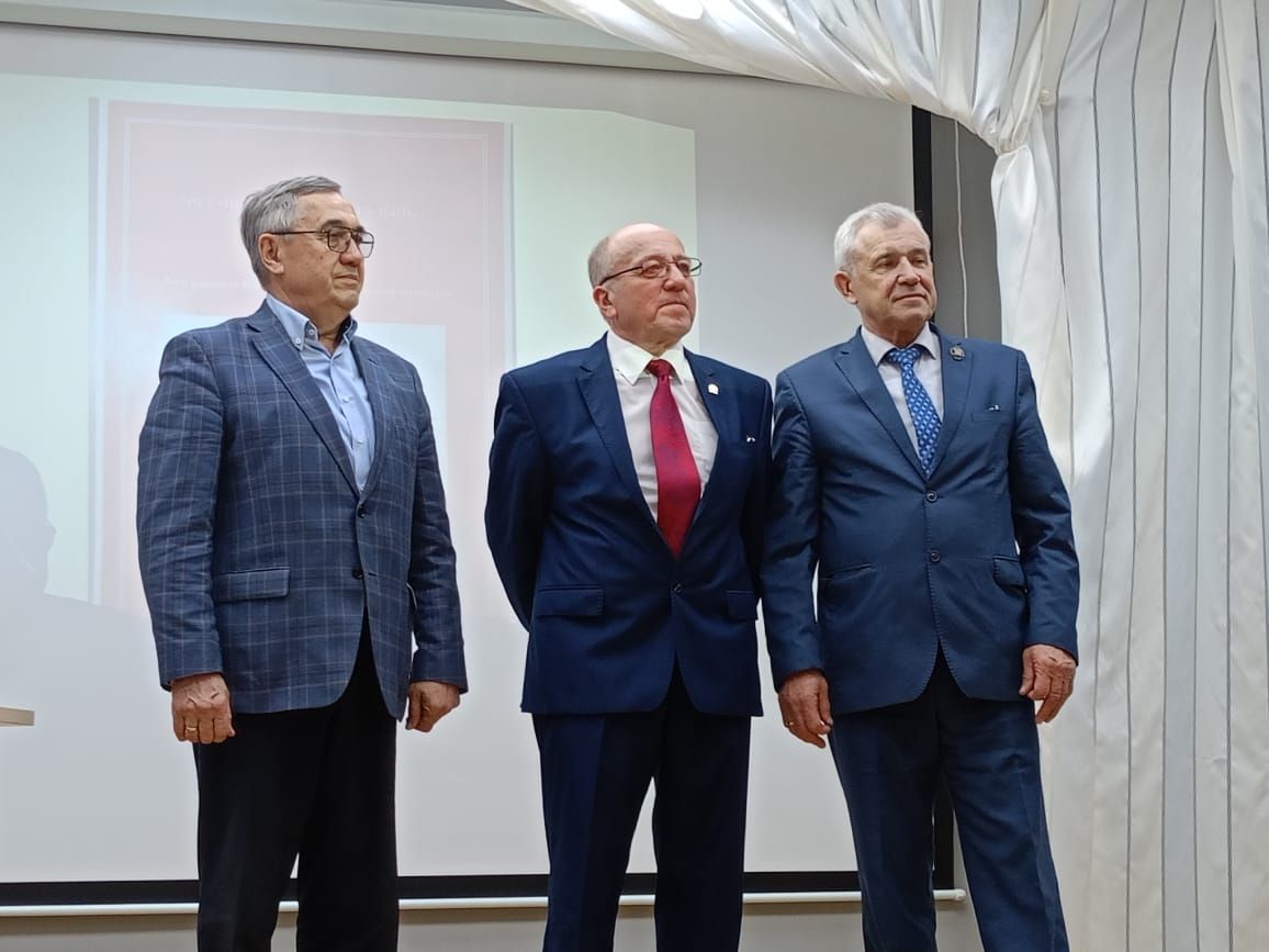 О ветеранах Великой Отечественной войны из села Новые Чечкабы Буинского района издана книга
