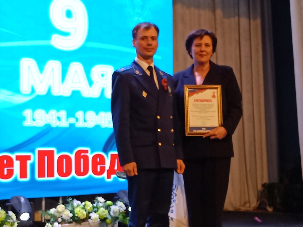 Сегодня в Буинске прокуроры пели, плясали, читали стихи (+фото, видео)