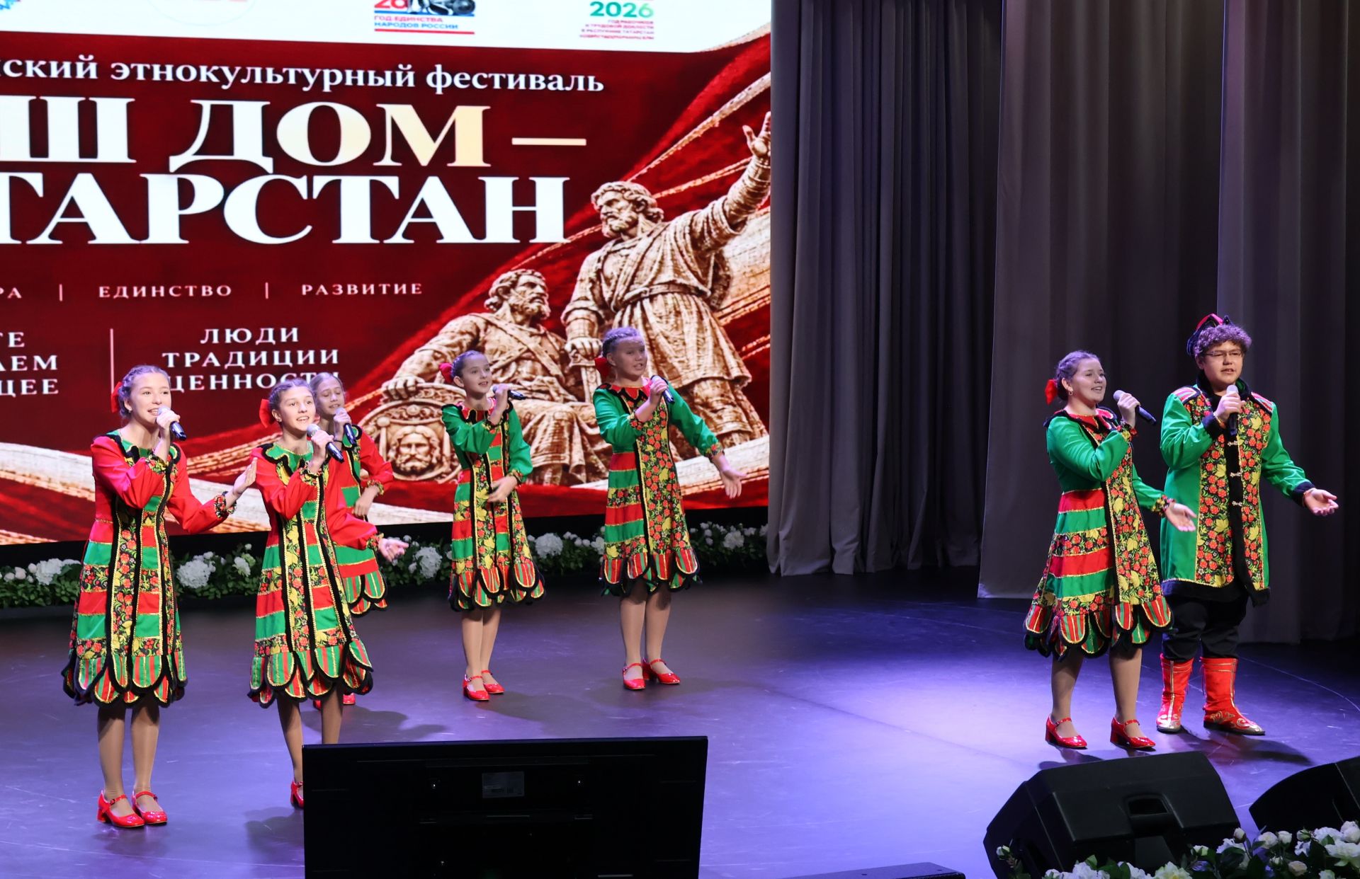 В Буинске проходит этнофестиваль «Наш дом — Татарстан» (фоторепортаж)