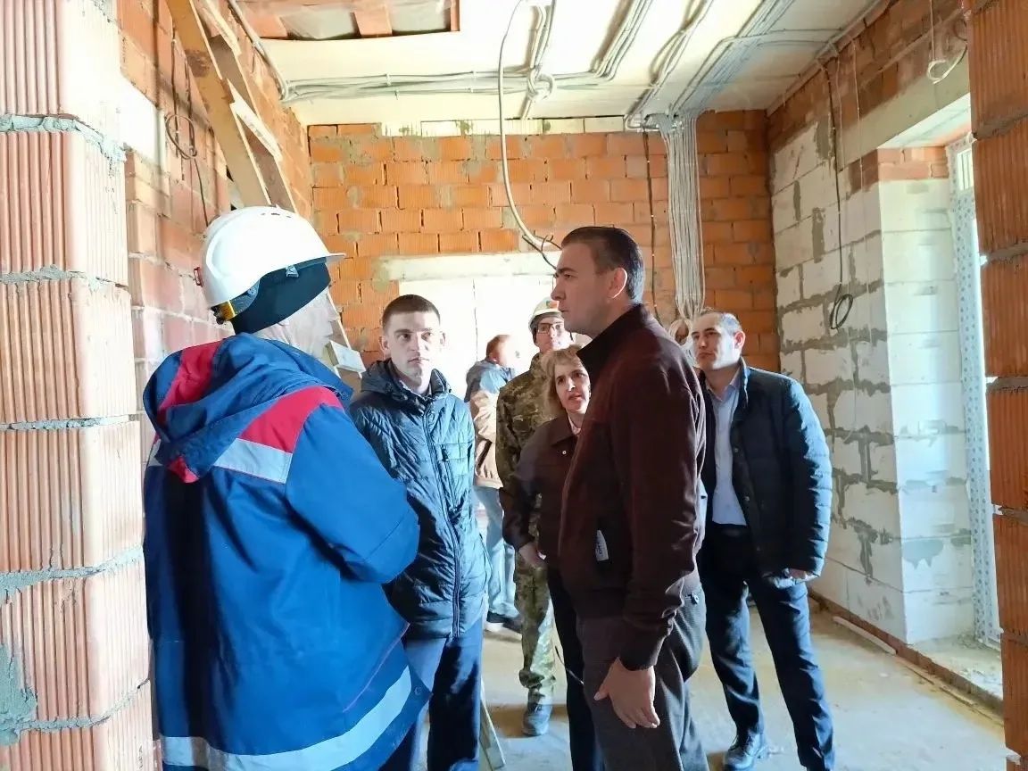Глава Буинского района Ранис Камартдинов: “ Во всех объектах соблюдаются сроки и качество строительных и ремонтных работ