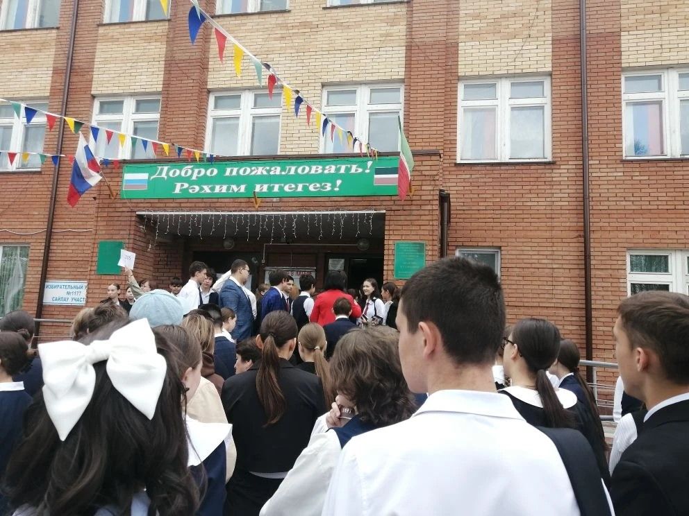 Сегодня в Буинском районе ученики сдают основной государственный экзамен по математике на базе двух городских школ