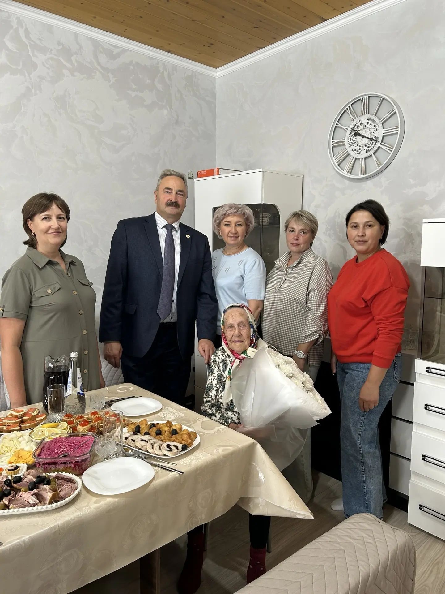 В Буинске отметили юбилей ветерана медицины