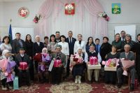 В Буинске отметили золотые и бриллиантовые свадьбы (фото) ож