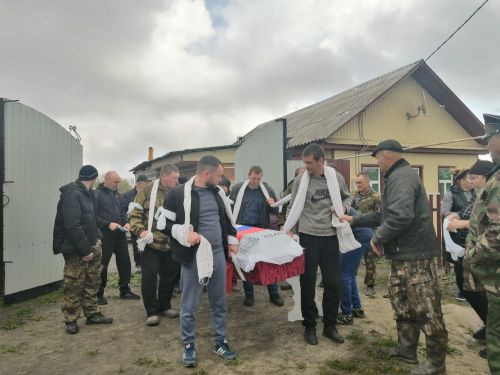 Сегодня простились с Дмитрием Мухиным, погибшим в ходе  специальной военной операции (ФОТО, ВИДЕО)