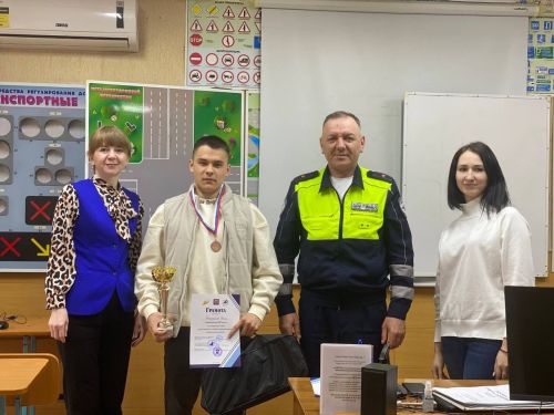 На базе Буинской МО РОГО ДОСААФ РТ прошел муниципальный этап конкурса по Автомногоборью - 2024