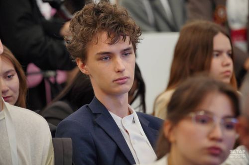 Участница форума «TIME» выдвинула идею о необходимости усиления связей в области коммуникаций между Россией и Индией