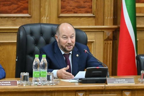 Асгат Сафаров: Татарстан и дальше будет поддерживать новые территории России