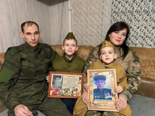 Супруга участника СВО из Буинска: «Два мира было перед глазами –  дети вокруг елки и муж-штурмовик под обстрелом»