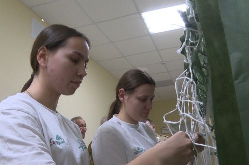 Буинский ветеринарный техникум в этом году вновь отправит новогодние подарки своим выпускникам, проходящим службу в зоне СВО, в отдельных посылках