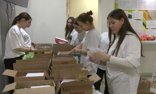 Буинский ветеринарный техникум в этом году вновь отправит новогодние подарки своим выпускникам, проходящим службу в зоне СВО, в отдельных посылках