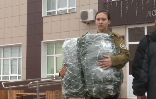 Буинский ветеринарный техникум в этом году вновь отправит новогодние подарки своим выпускникам, проходящим службу в зоне СВО, в отдельных посылках