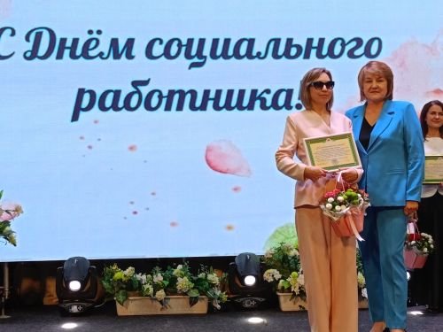 Сегодня в день профессионального праздника Буинский дом-интернат для престарелых и инвалидов назван лучшим в Республике   (фоторепортаж)