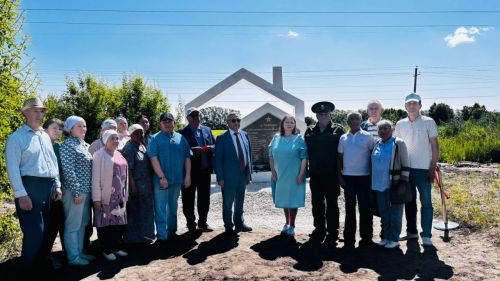 Сегодня в Буинском  районе  открыли три памятных знака, увековечивающих исчезнувшие деревни Ракитовка, Каракитан и вымирающую деревню Ак-Куль (фото)