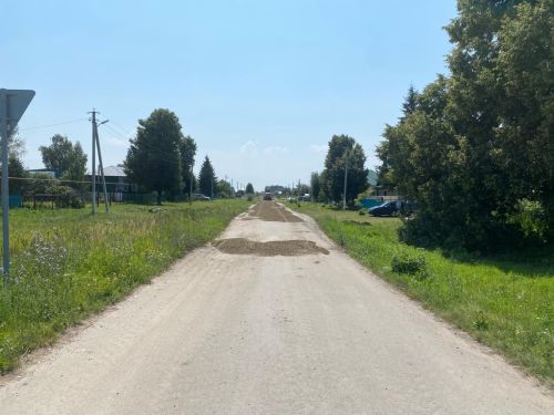 В Буинском районе начали строить дороги на средства самообложения (+фото)