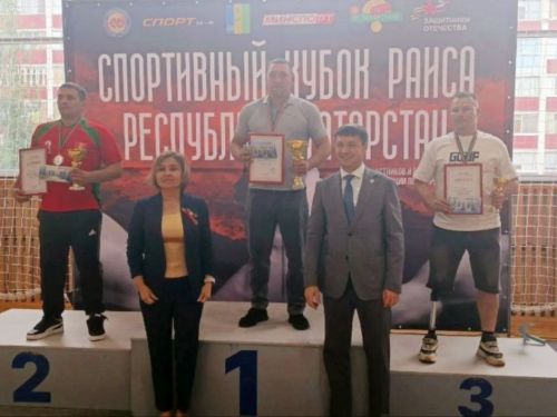 Ветеран СВО из Буинска взял бронзу по армрестлингу