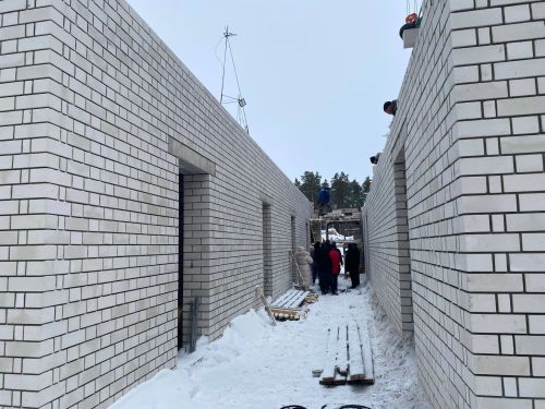 Глава Буинского района Ранис Камартдинов проверил ход строительства нового детского лагеря «Бор»