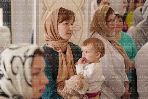 В Татарстане более 2000 многодетных мам досрочно вышли на пенсию в 2025 году