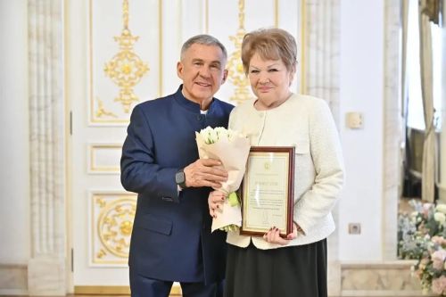 Резида Мустафина из Буинского района — человек, который связывает передовую и тыл