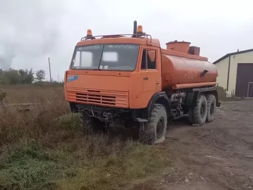 КамАЗ от Буинского сахарного завода готовится к отправке в зону СВО