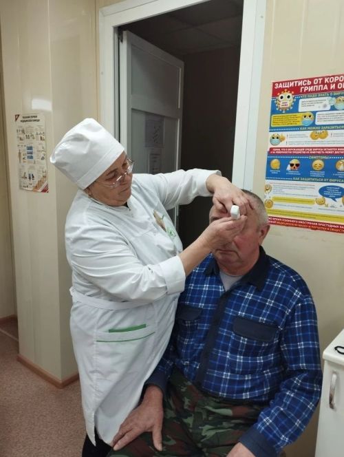 Жители сел Буинского района проходят диспансеризацию, пожилых людей в ЦРБ доставляют на социальном такси (+фото)